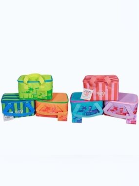 NWT!  Limited Edition Trader Joe’s Mini Insulated Cooler Bag Set - 6